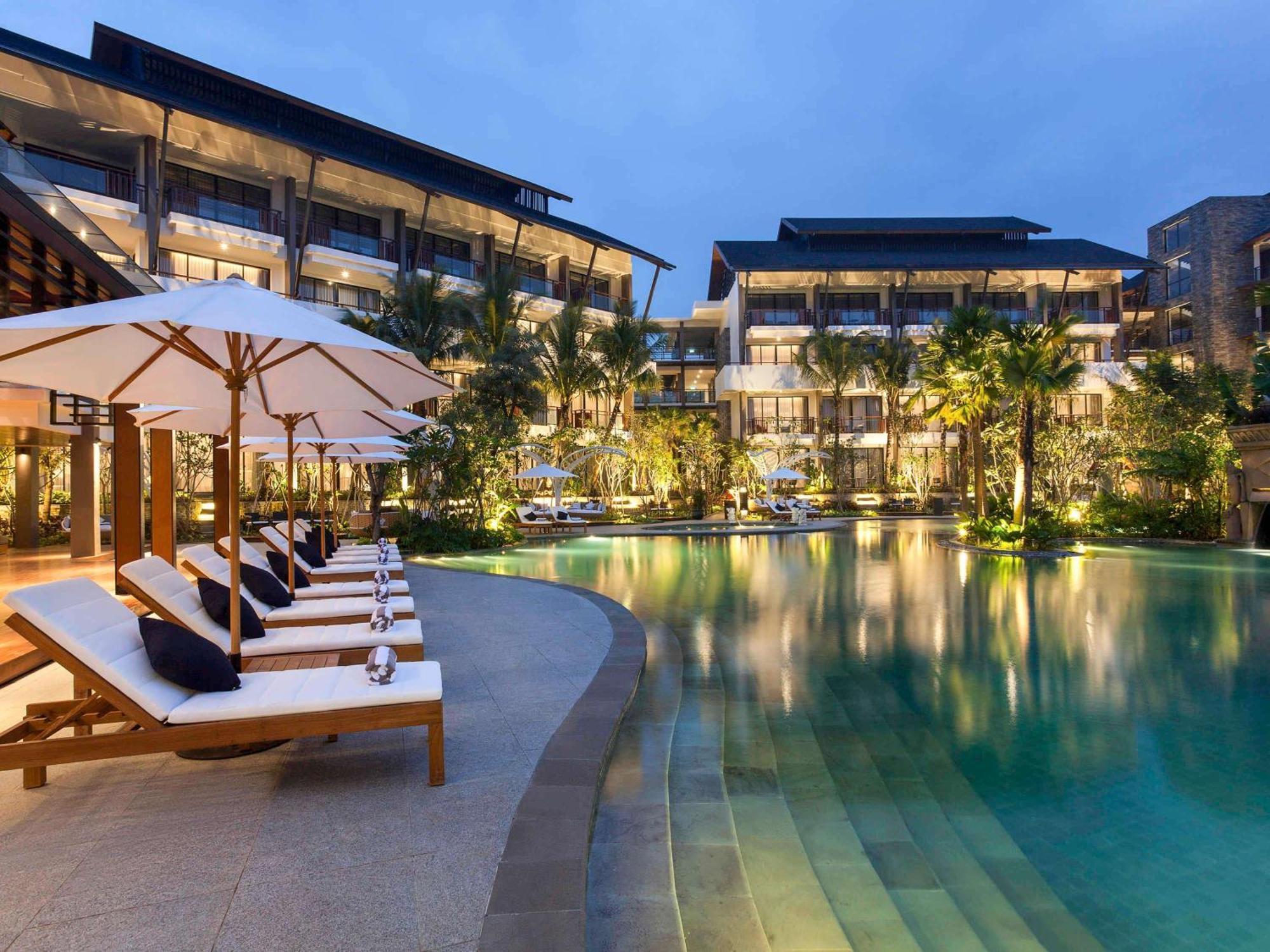 Pullman Ciawi Vimala Hills Resort Богор Екстериор снимка